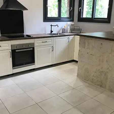 Holiday home Maison Avec Jardin Dans Village *