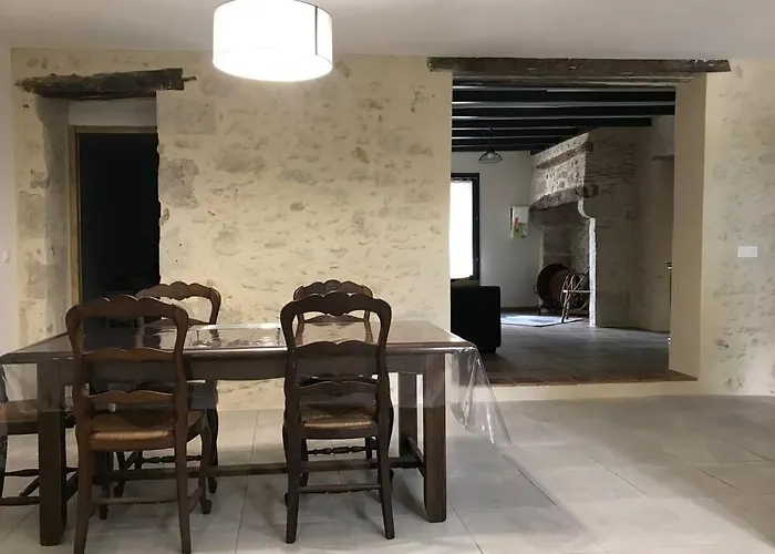 Maison Avec Jardin Dans Village * Reaup